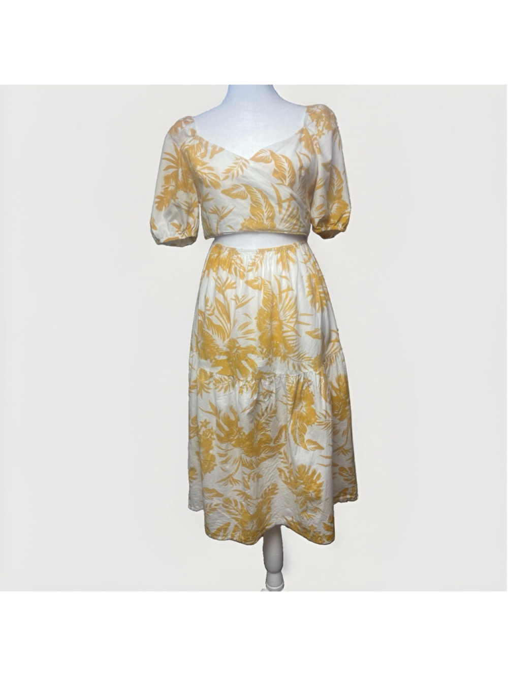 CUPSHE White/Yellow Floral Square Neck Puff Sleeve Smocked Cotton Midi Dress M - Picture 2 of 9